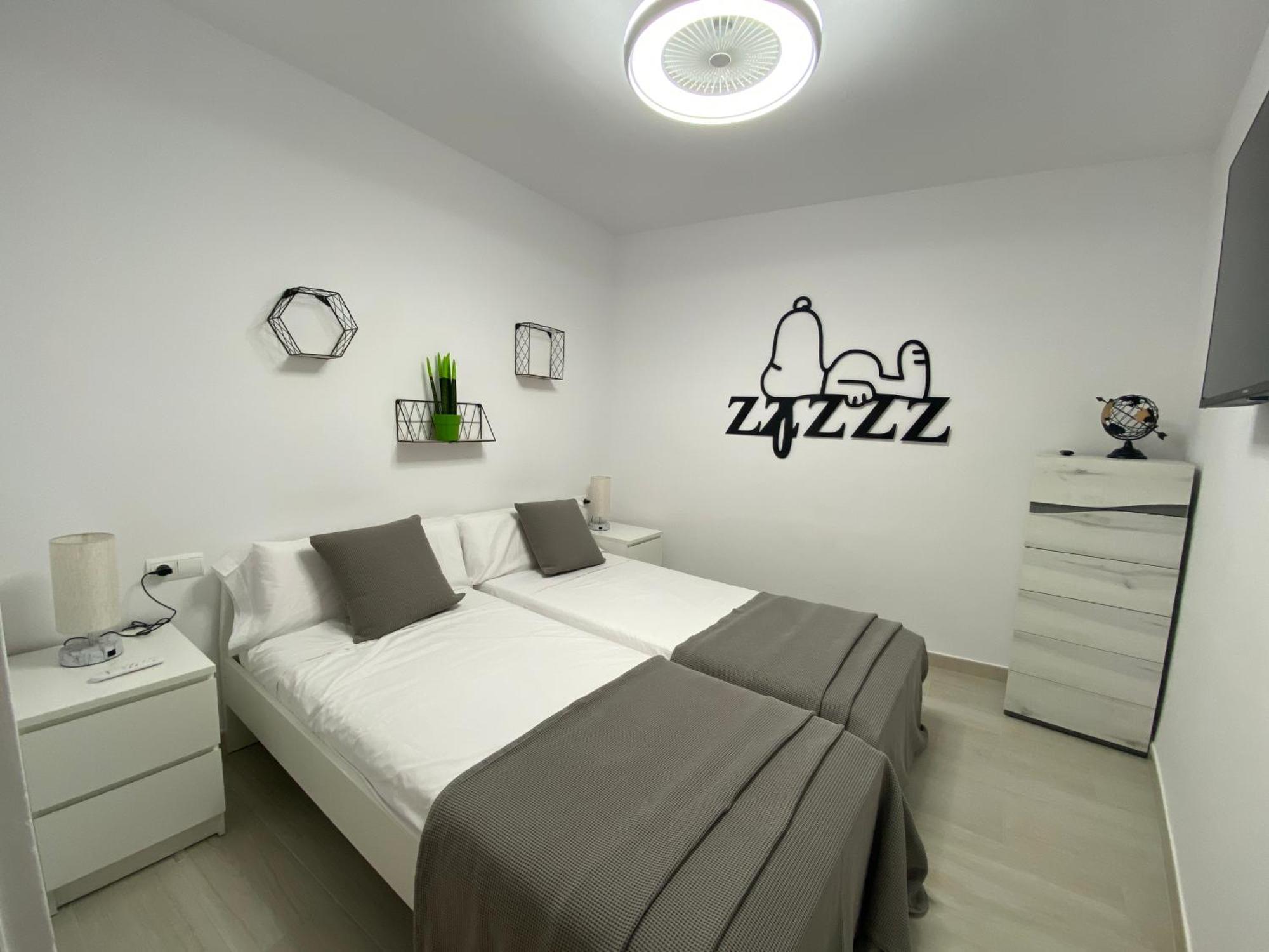 Apartaments L'Arc Палафружель Экстерьер фото